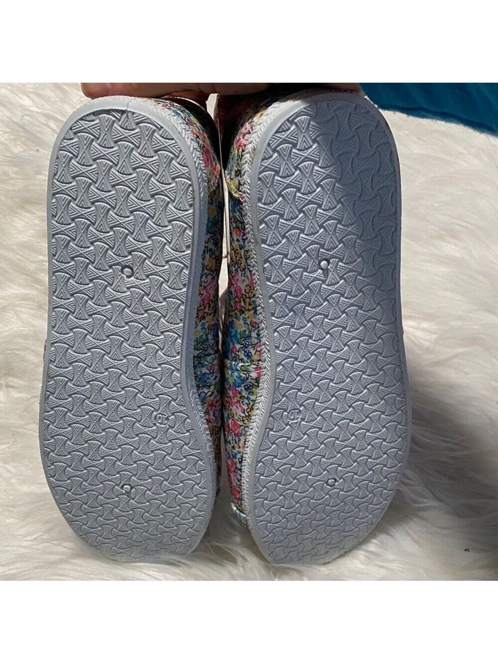 2 for $12 from my closet-Bella Canvas Women's Floral Slip-On Sneakers - Picture 4 of 4